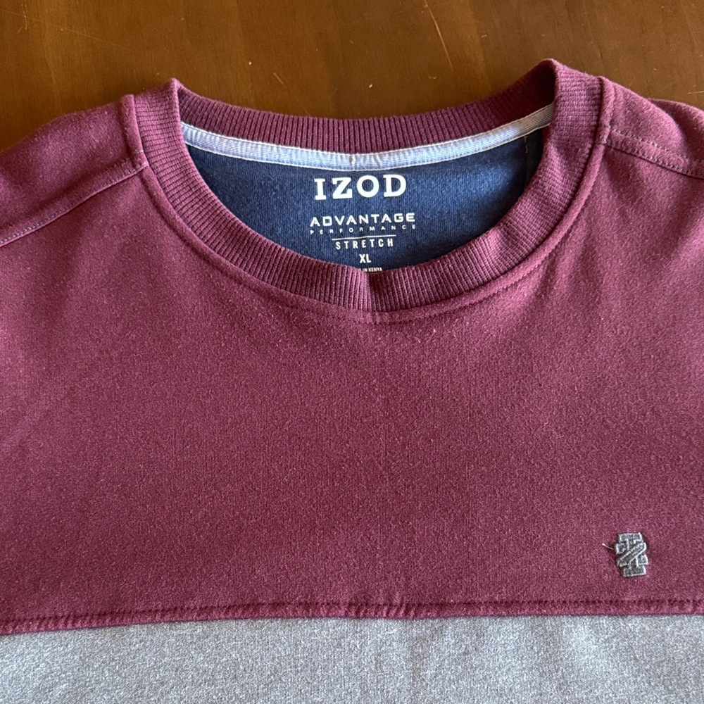 Izod Men’s Burgundy and Gray Sweatshirt